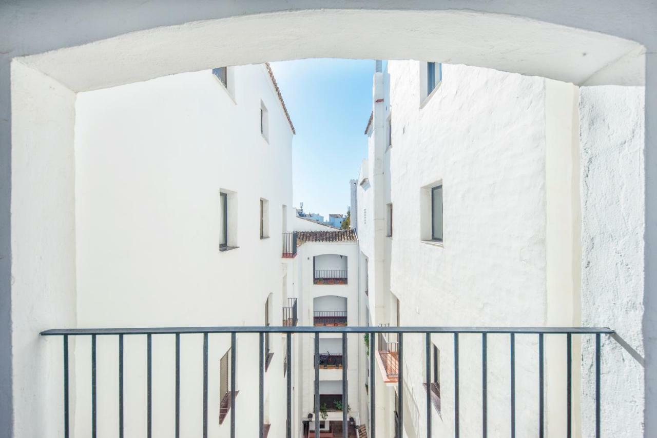 Jardines Del Puerto Appartement Marbella Buitenkant foto